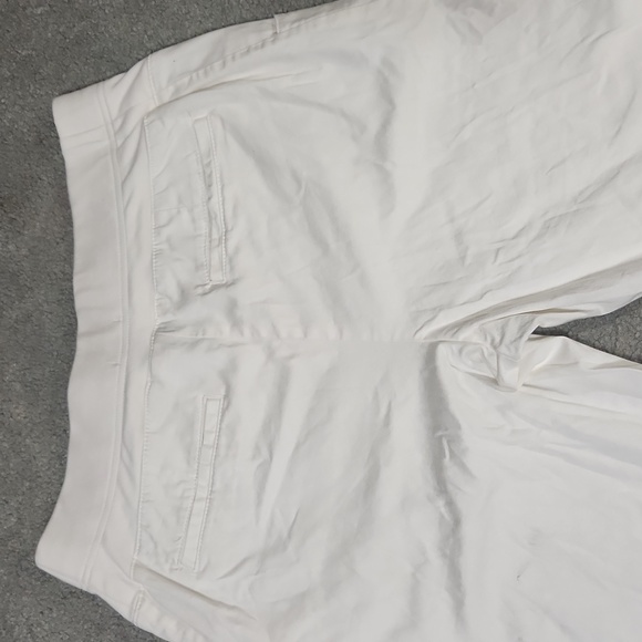 Ana white maternity capri pants lg - Picture 6 of 7